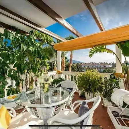C127 Luxurious Designer Walk To Puerto Banus
